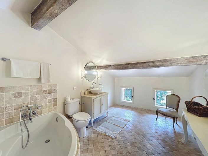 Image No.22-6 Bed House for sale