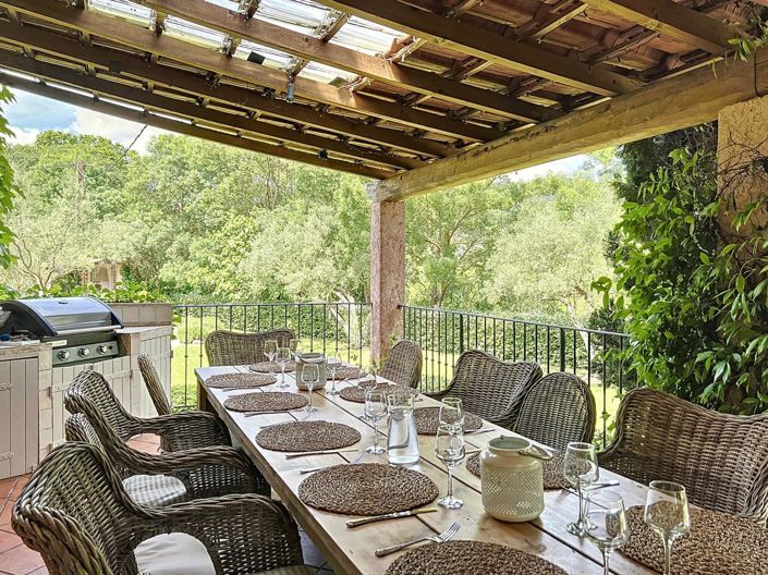 Image No.9-6 Bed House for sale