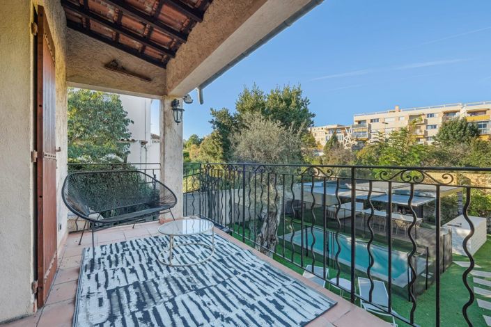 Image No.12-House for sale