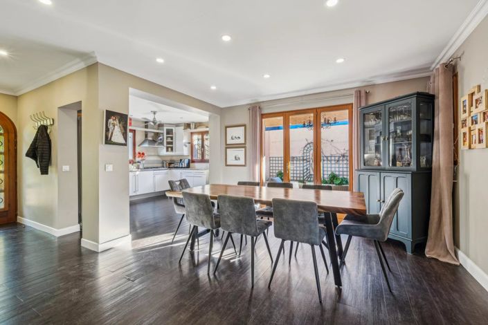 Image No.6-House for sale