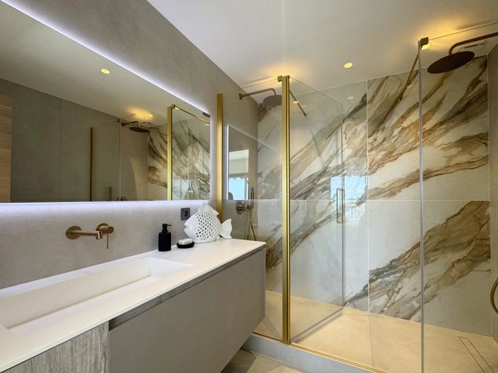 Image No.11-4 Bed Apartment for sale