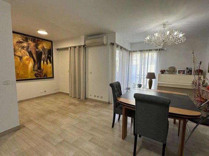 Image No.4-Appartement de 4 chambres à vendre à Cannes