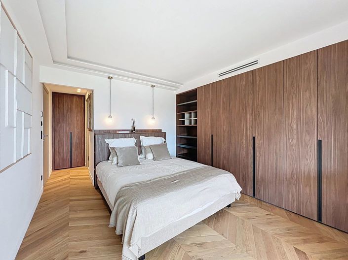 Image No.12-4 Bed Apartment for sale