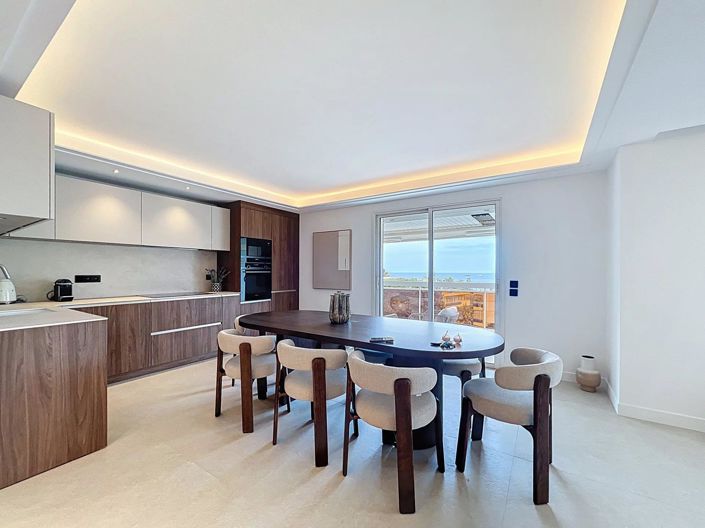 Image No.4-4 Bed Apartment for sale