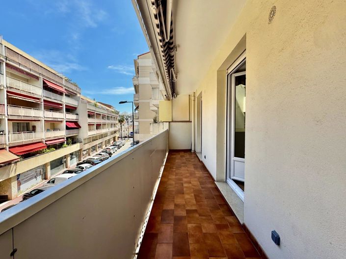 Image No.14-2 Bed Apartment for sale