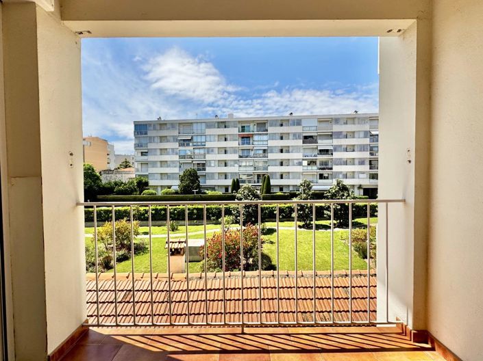 Image No.15-2 Bed Apartment for sale