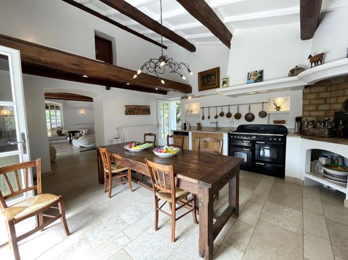 Image No.13-6 Bed House for sale