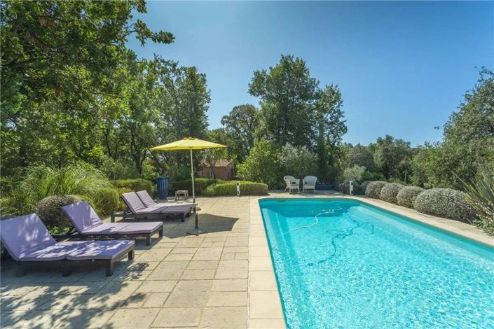 Image No.20-6 Bed House for sale