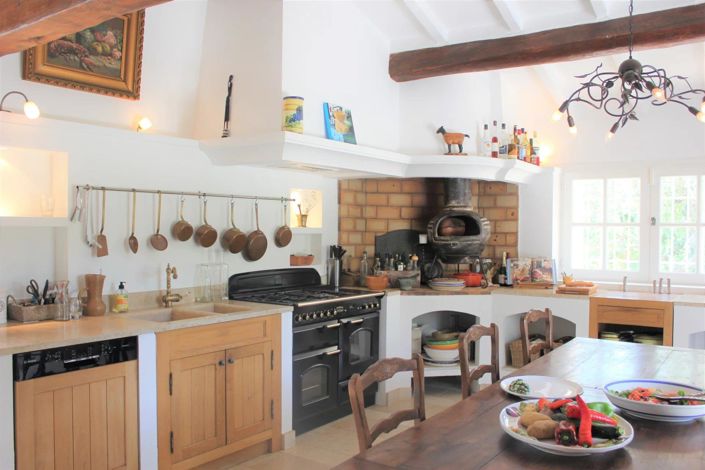 Image No.40-6 Bed House for sale