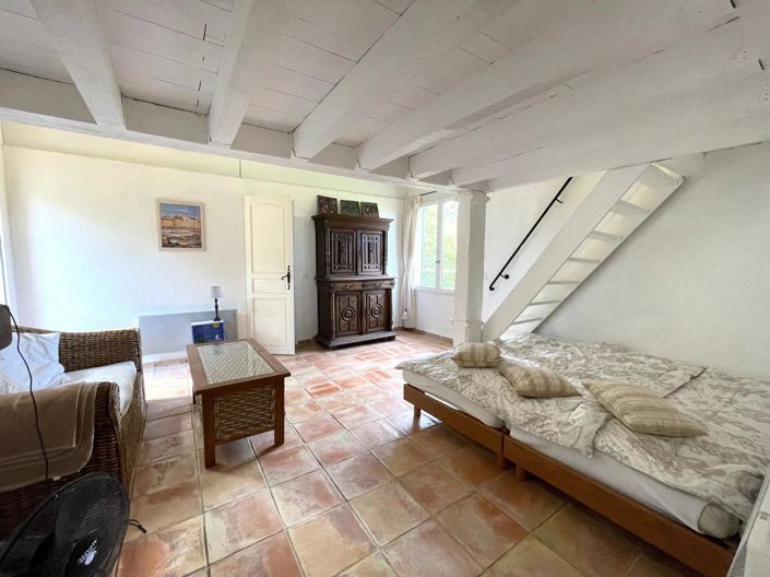 Image No.44-6 Bed House for sale