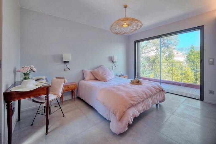 Image No.14-9 Bed House for sale