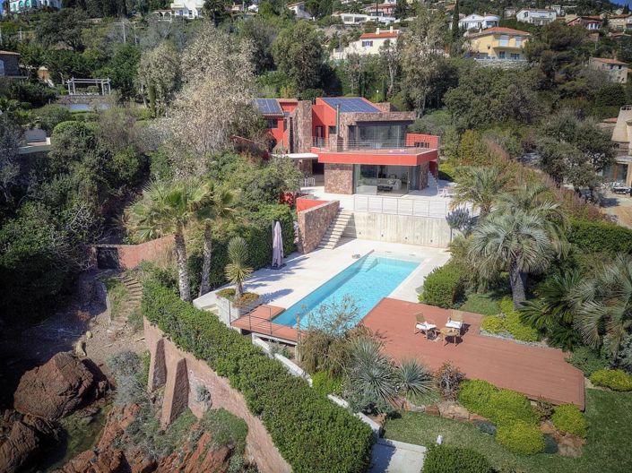 Image No.18-9 Bed House for sale