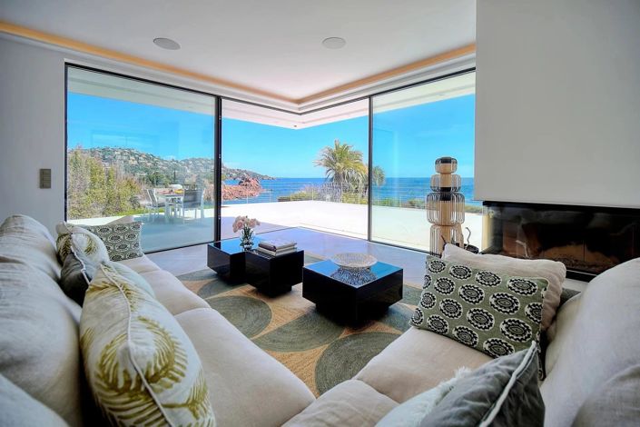 Image No.6-9 Bed House for sale