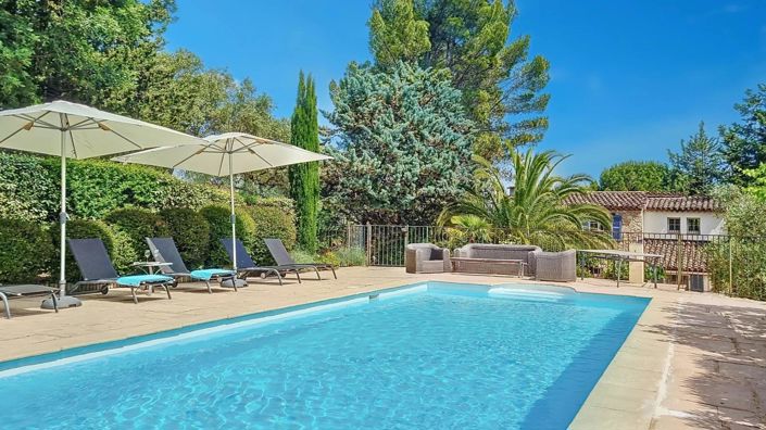 Image No.1-4 Bed House for sale