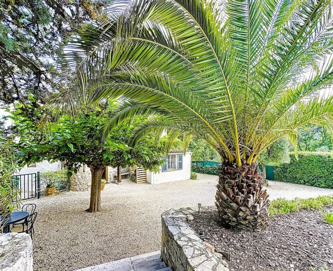 Image No.14-4 Bed House for sale