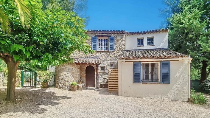 Image No.2-Maison de 4 chambres à vendre à Seillans