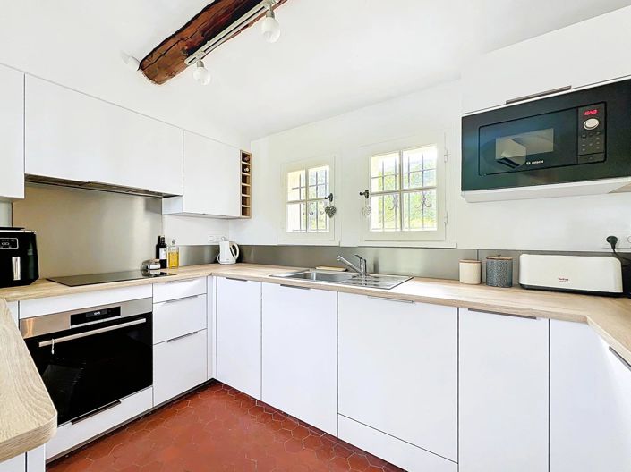 Image No.7-4 Bed House for sale