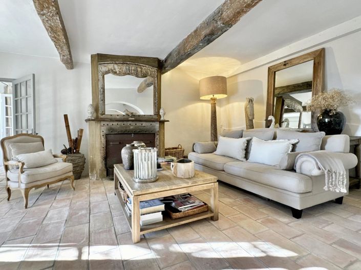 Image No.17-5 Bed House for sale