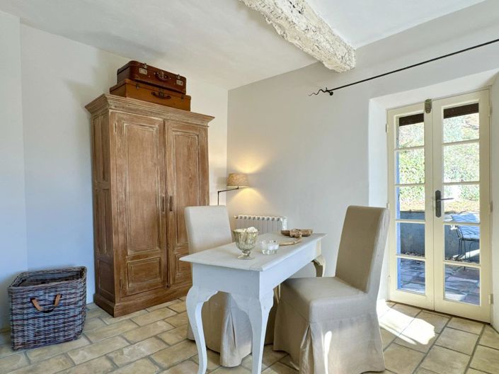 Image No.22-5 Bed House for sale