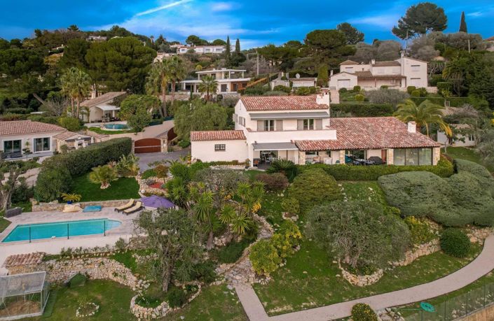 Image No.24-5 Bed House for sale