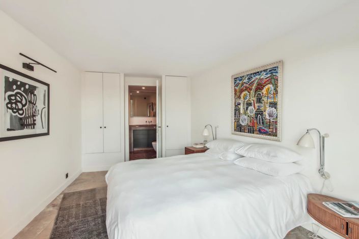 Image No.20-5 Bed House for sale