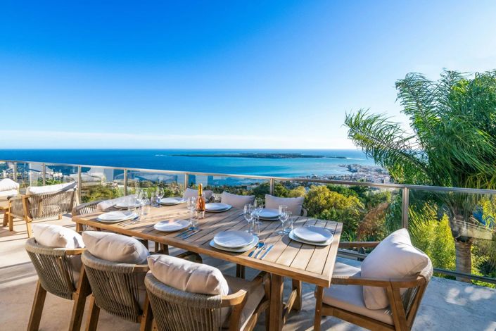 Image No.25-5 Bed House for sale