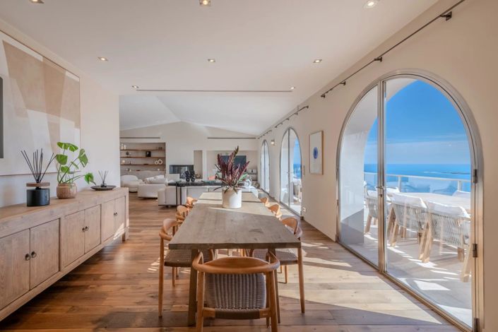 Image No.6-5 Bed House for sale