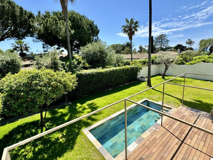 Image No.21-3 Bed House for sale