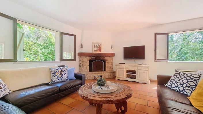 Image No.13-4 Bed House for sale