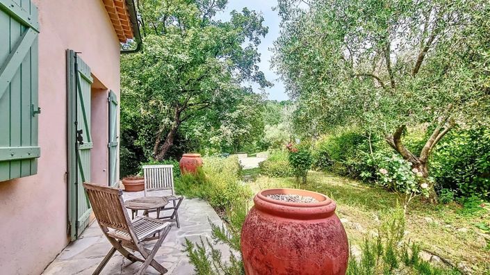 Image No.20-4 Bed House for sale