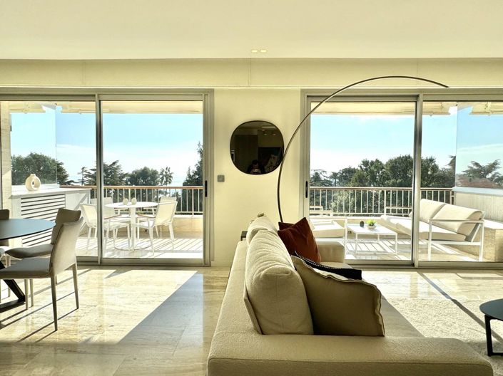 Image No.8-Apartment for sale