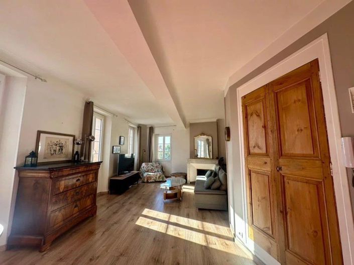 Image No.5-Apartment for sale