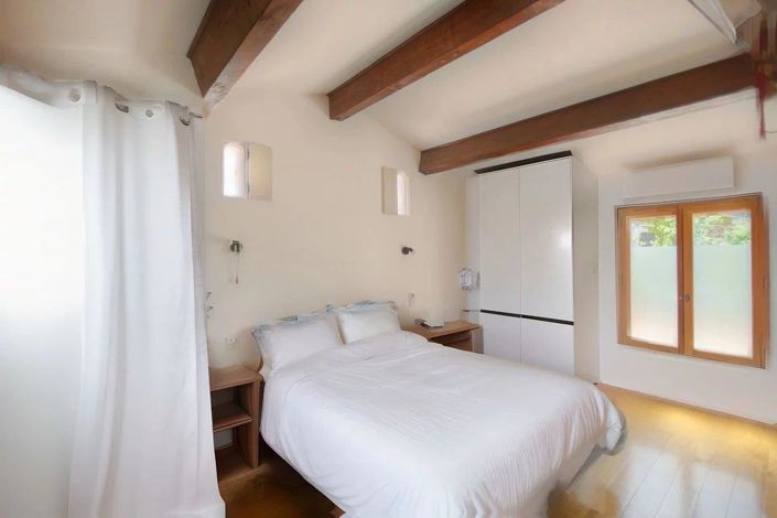 Image No.14-4 Bed House for sale