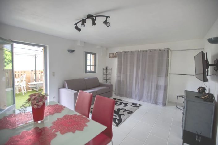 Image No.18-4 Bed House for sale