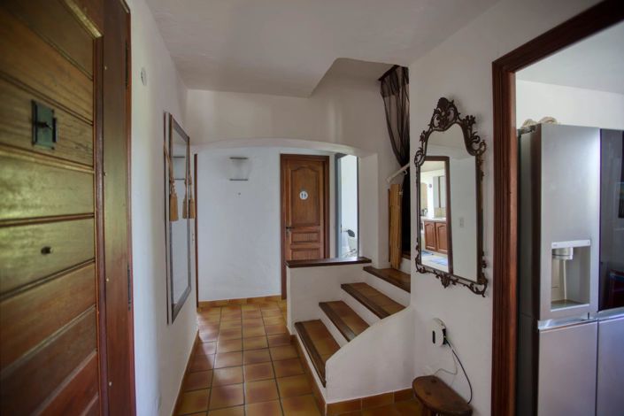 Image No.7-4 Bed House for sale