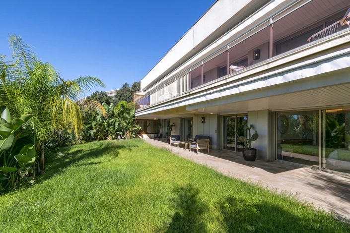 Image No.24-4 Bed House for sale