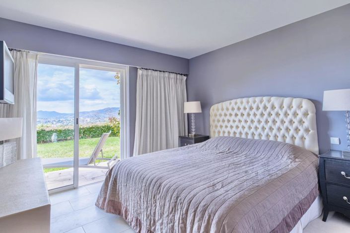 Image No.9-4 Bed House for sale