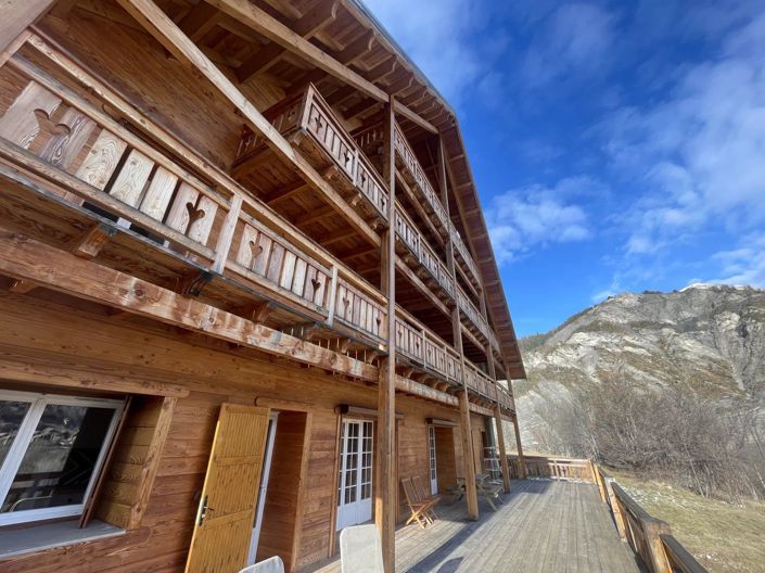 Image No.12-Maison de 17 chambres à vendre à Alpes-de-Haute-Provence