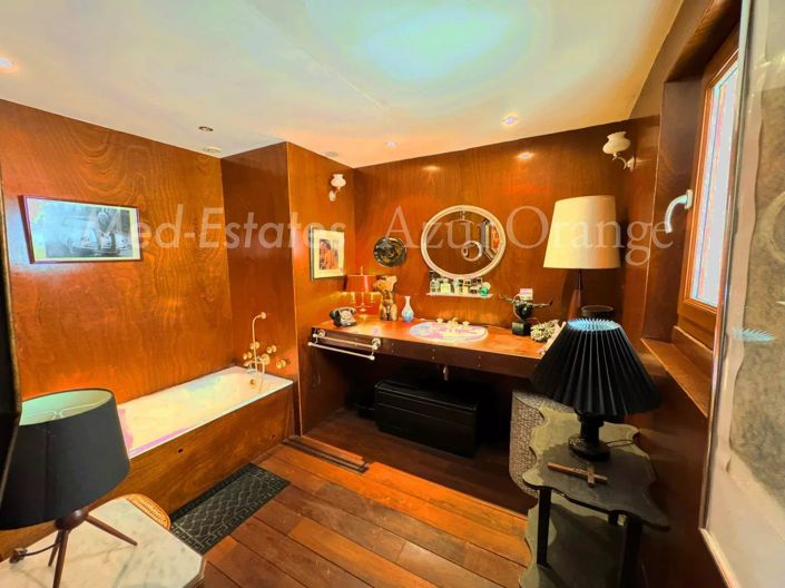 Image No.7-5 Bed Apartment for sale