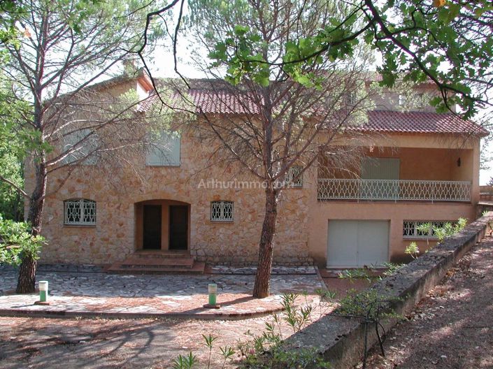 Image No.1-4 Bed House for sale