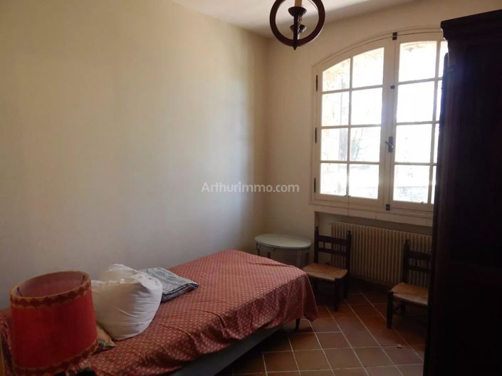 Image No.21-4 Bed House for sale