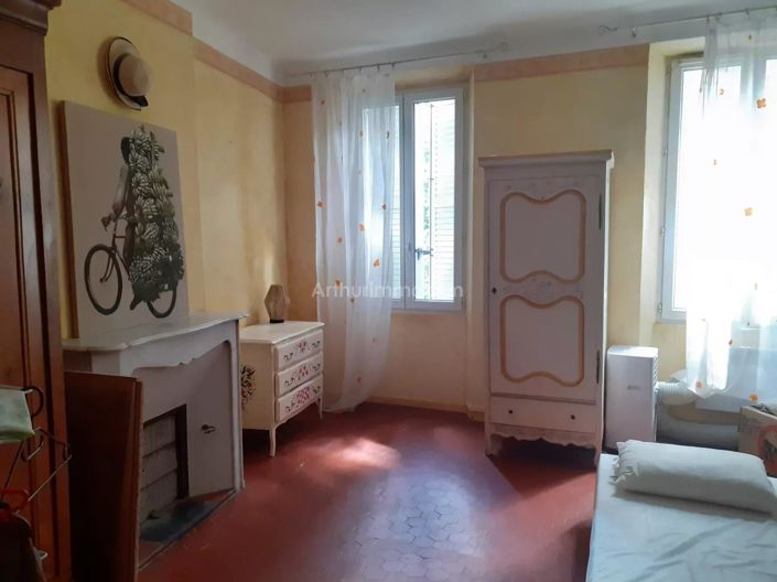 Image No.5-3 Bed House for sale