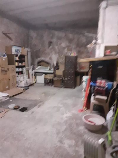 Image No.8-3 Bed House for sale