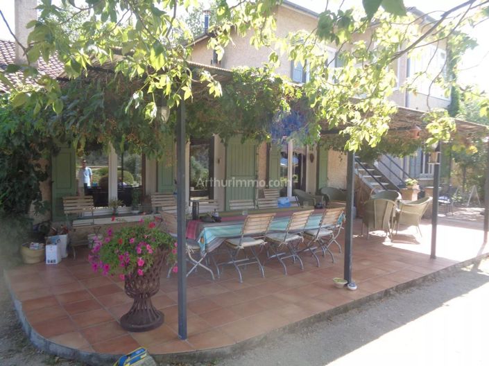 Image No.6-7 Bed House for sale