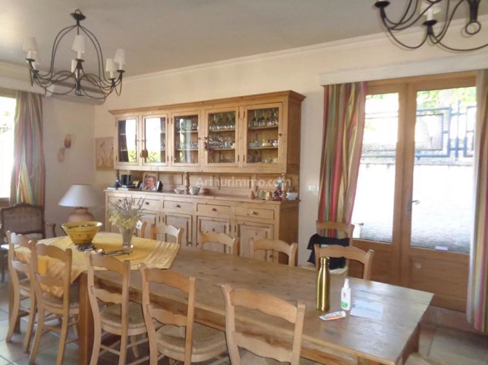 Image No.7-7 Bed House for sale