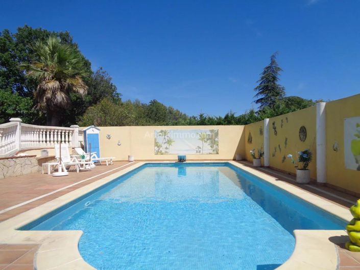 Image No.3-5 Bed House for sale