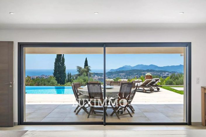 Image No.13-6 Bed House for sale