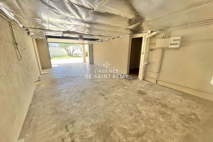 Image No.13-3 Bed House for sale