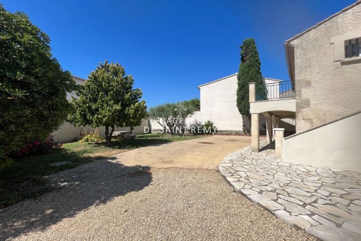 Image No.15-3 Bed House for sale