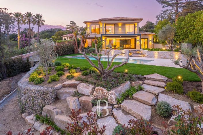 Image No.2-Maison de 5 chambres à vendre à Sainte-Maxime